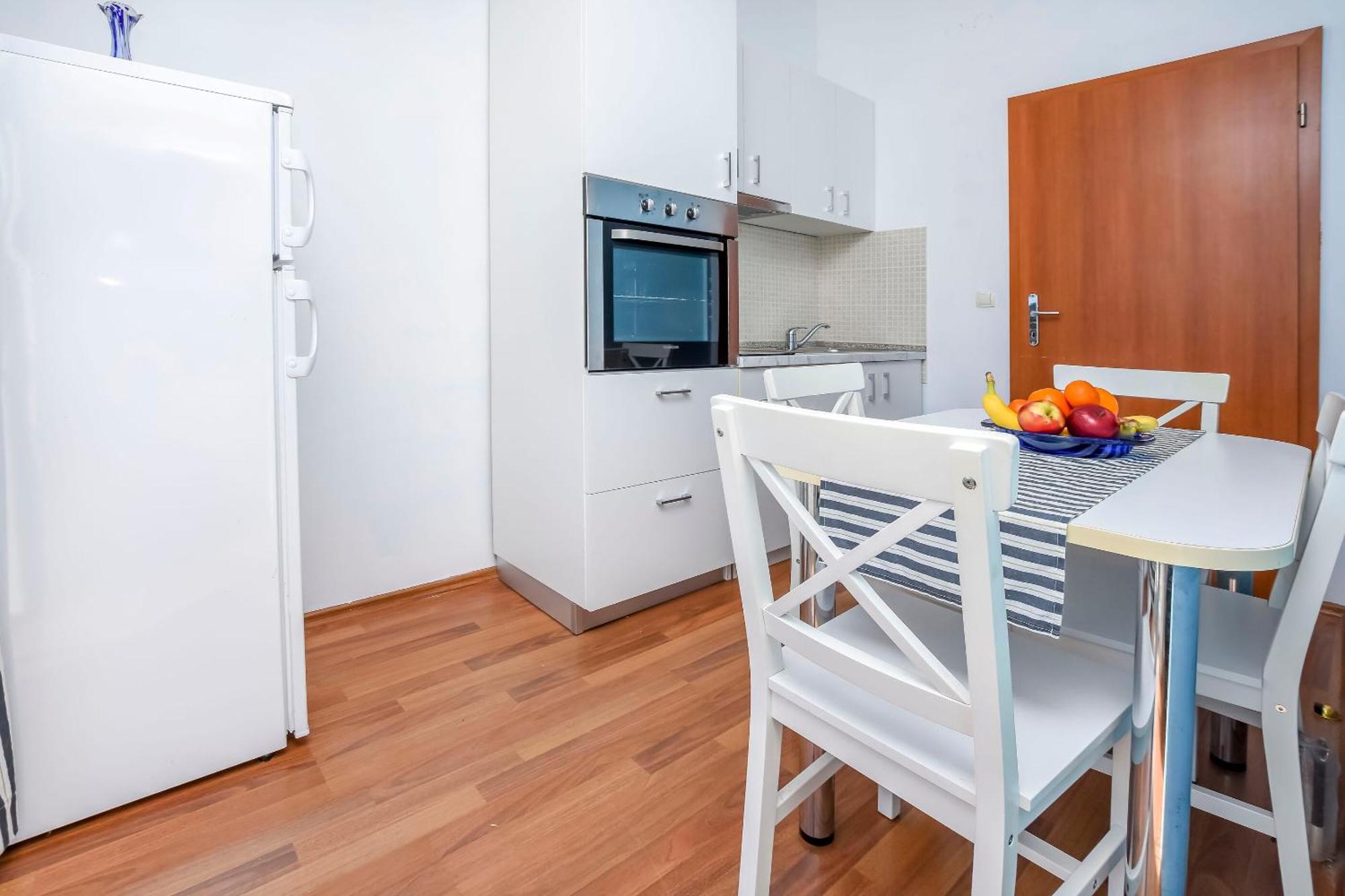 Apartments Vladimir Primošten Buitenkant foto